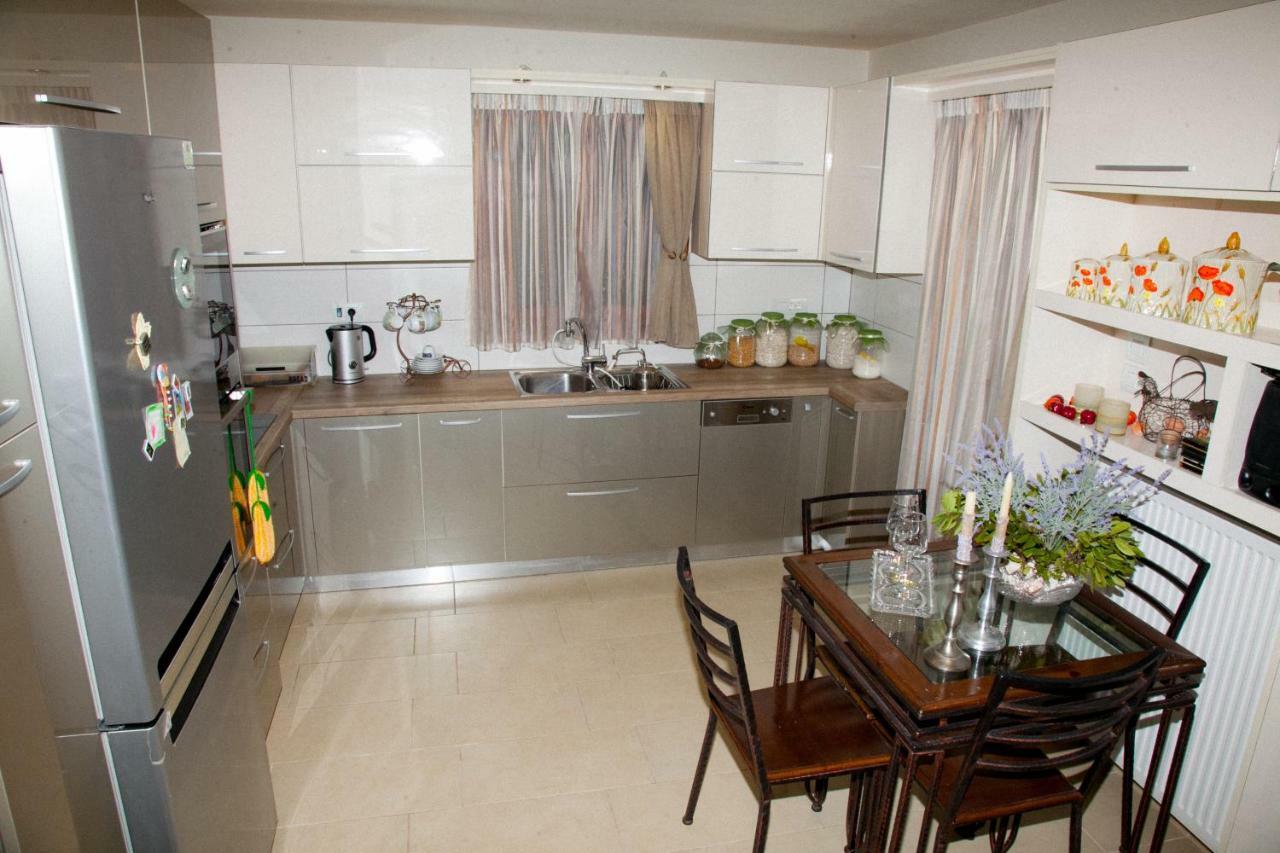 Virginia Place Athéras المظهر الخارجي الصورة